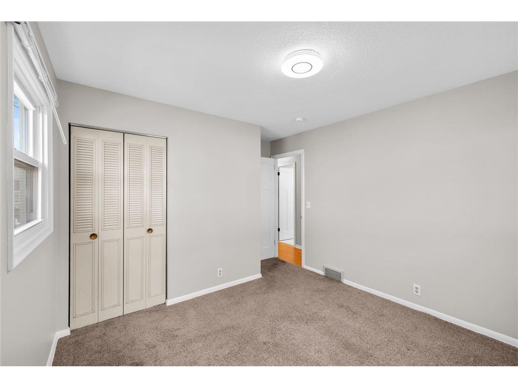 5856 Washburn Avenue S Minneapolis MN 55410 7091026 image13