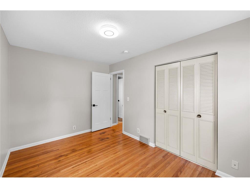 5856 Washburn Avenue S Minneapolis MN 55410 7091026 image15