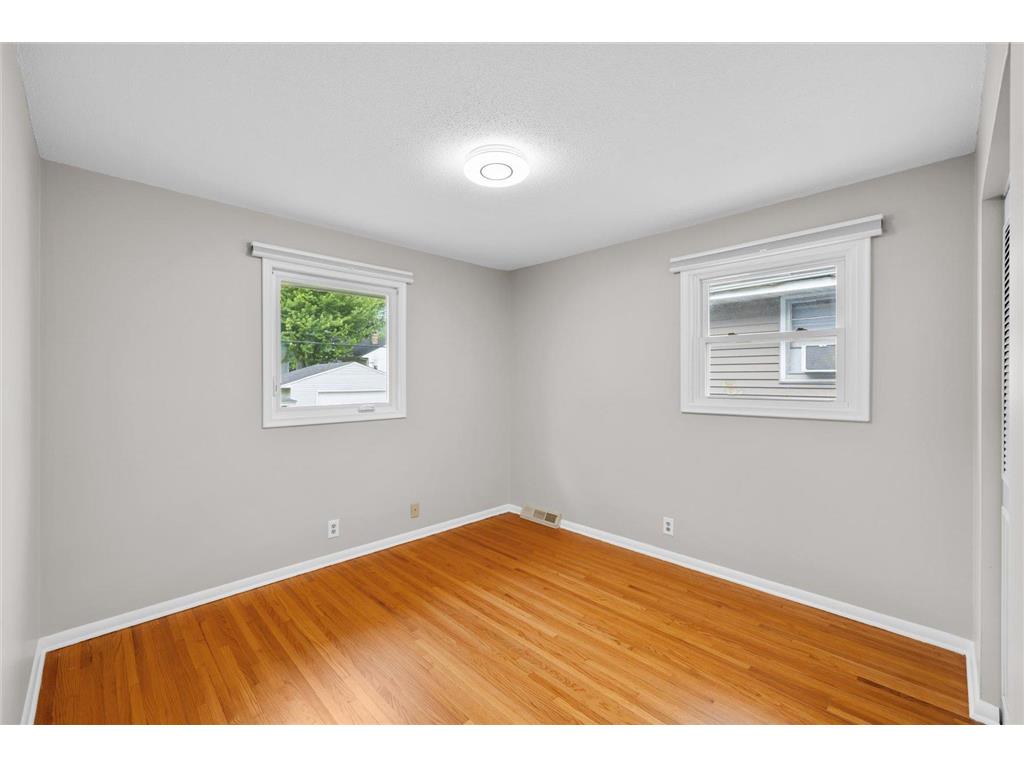 5856 Washburn Avenue S Minneapolis MN 55410 7091026 image24