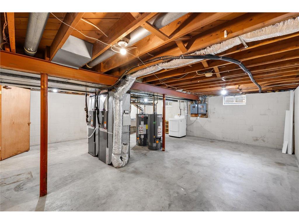 5856 Washburn Avenue S Minneapolis MN 55410 7091026 image32