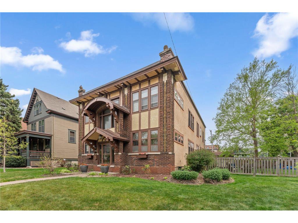 586 Ashland Avenue #2 Saint Paul MN 55102 7076069 image1