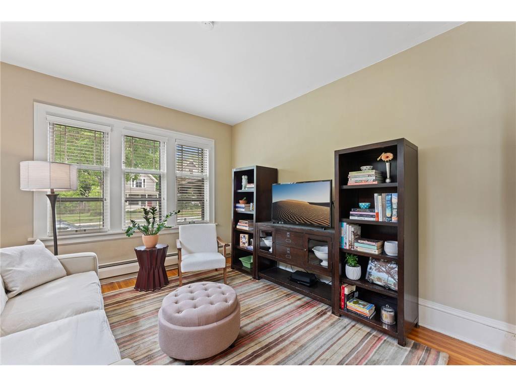 586 Ashland Avenue #2 Saint Paul MN 55102 7076069 image12