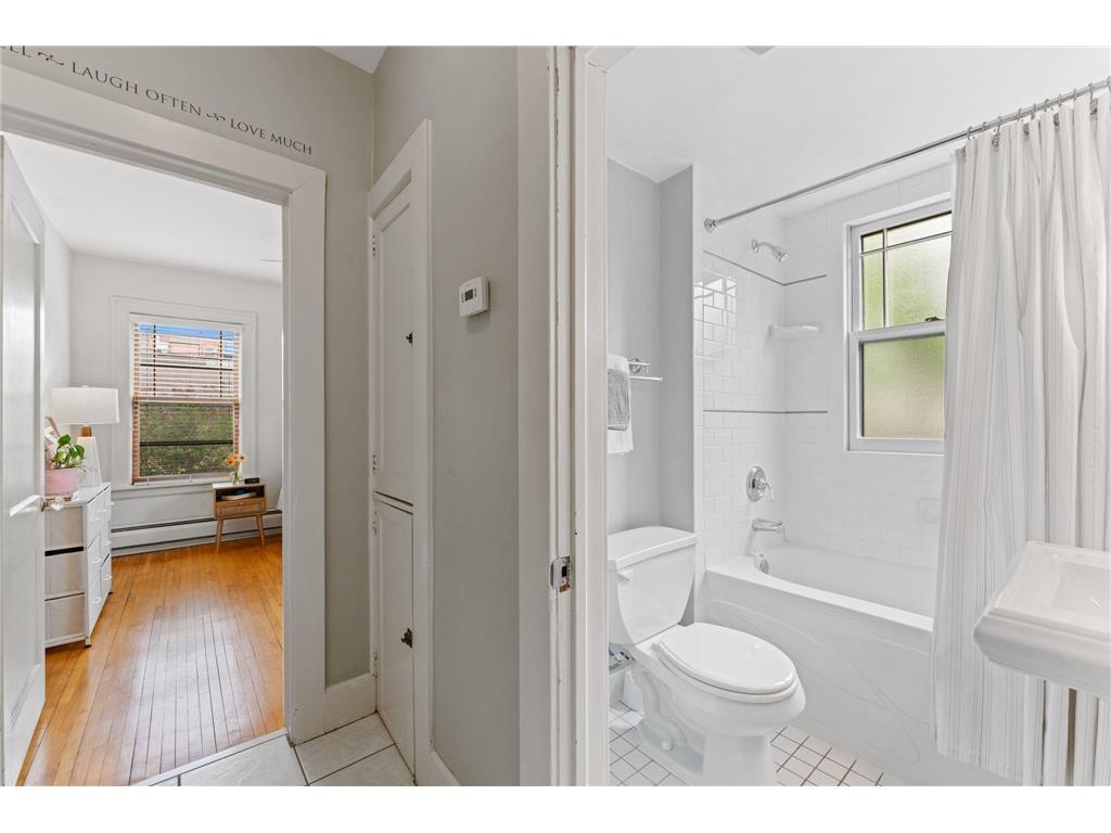 586 Ashland Avenue #2 Saint Paul MN 55102 7076069 image28