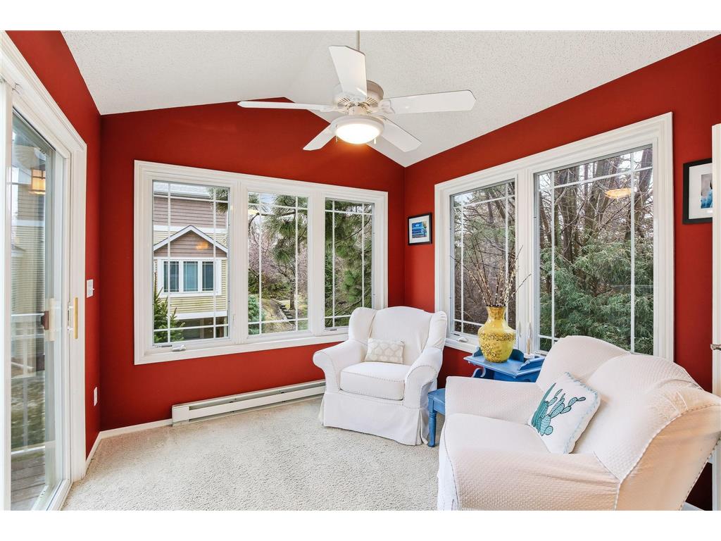 586 Sutherland Drive Woodbury MN 55129 7046807 image14