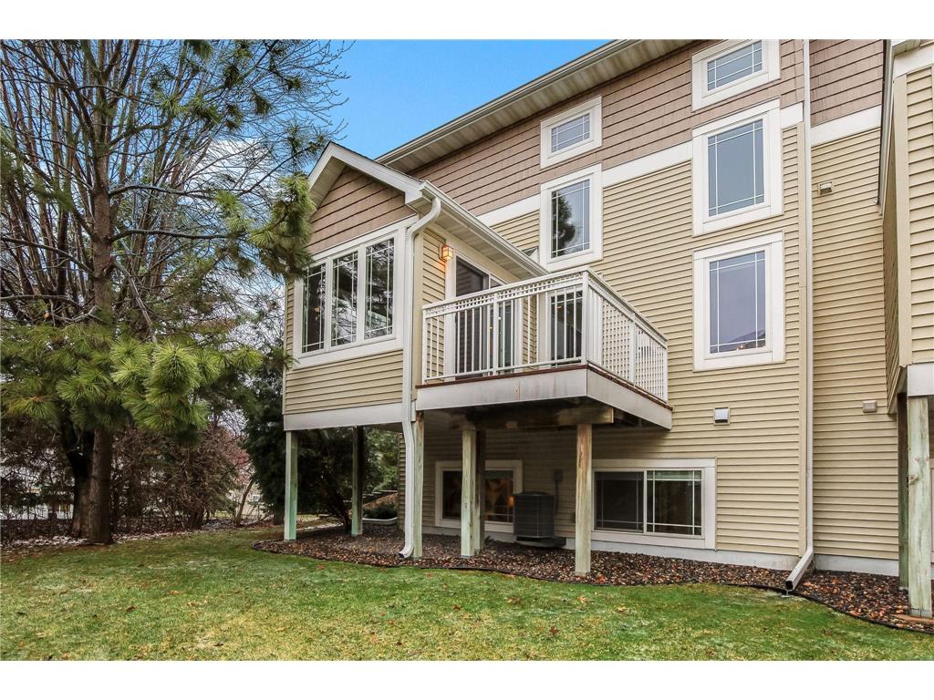 586 Sutherland Drive Woodbury MN 55129 7046807 image37