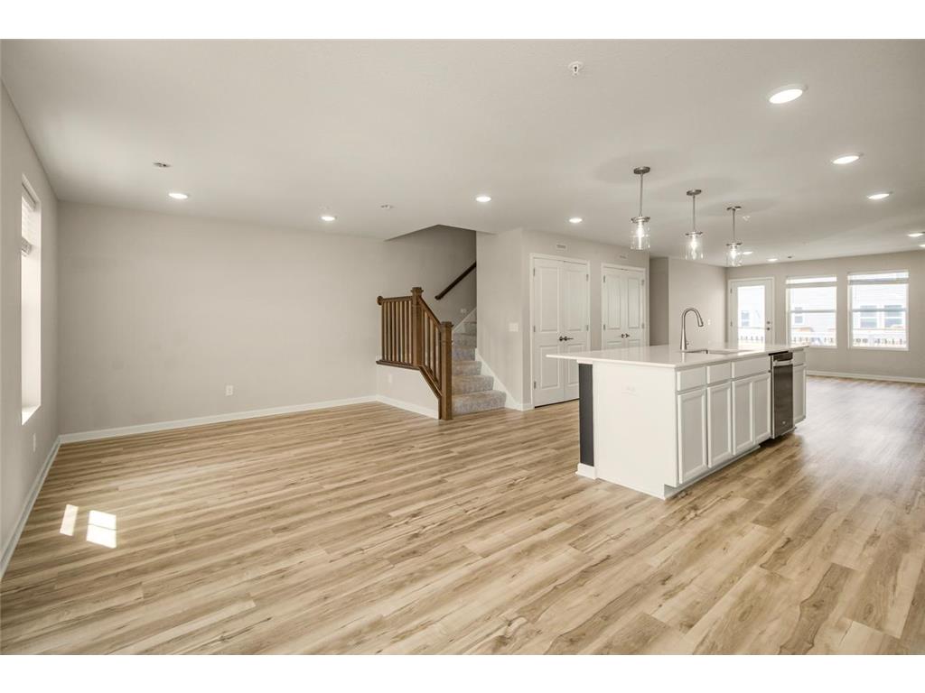5860 156th Street W Apple Valley MN 55124 7095493 image16