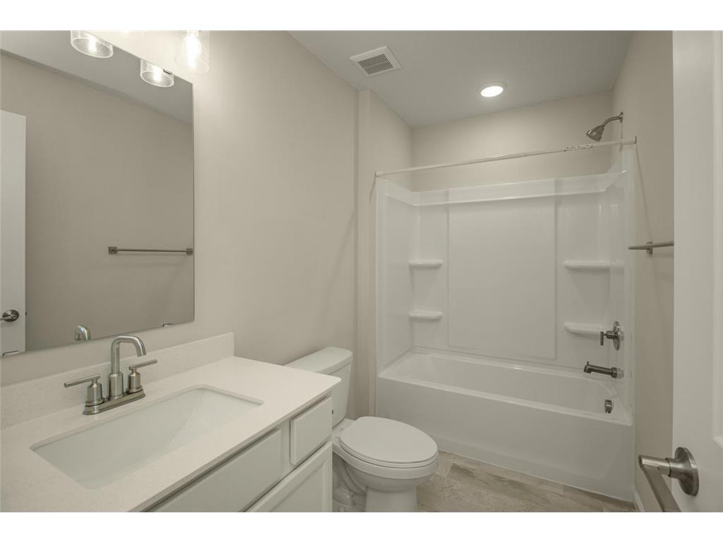 5860 156th Street W Apple Valley MN 55124 7095493 image28