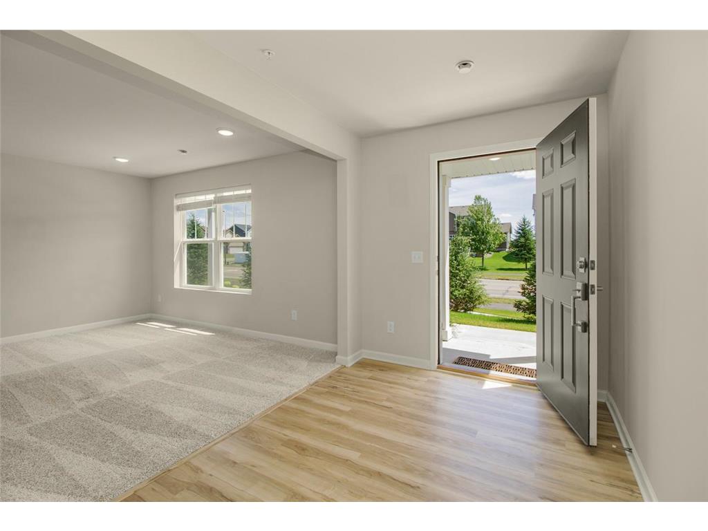 5860 156th Street W Apple Valley MN 55124 7095493 image3