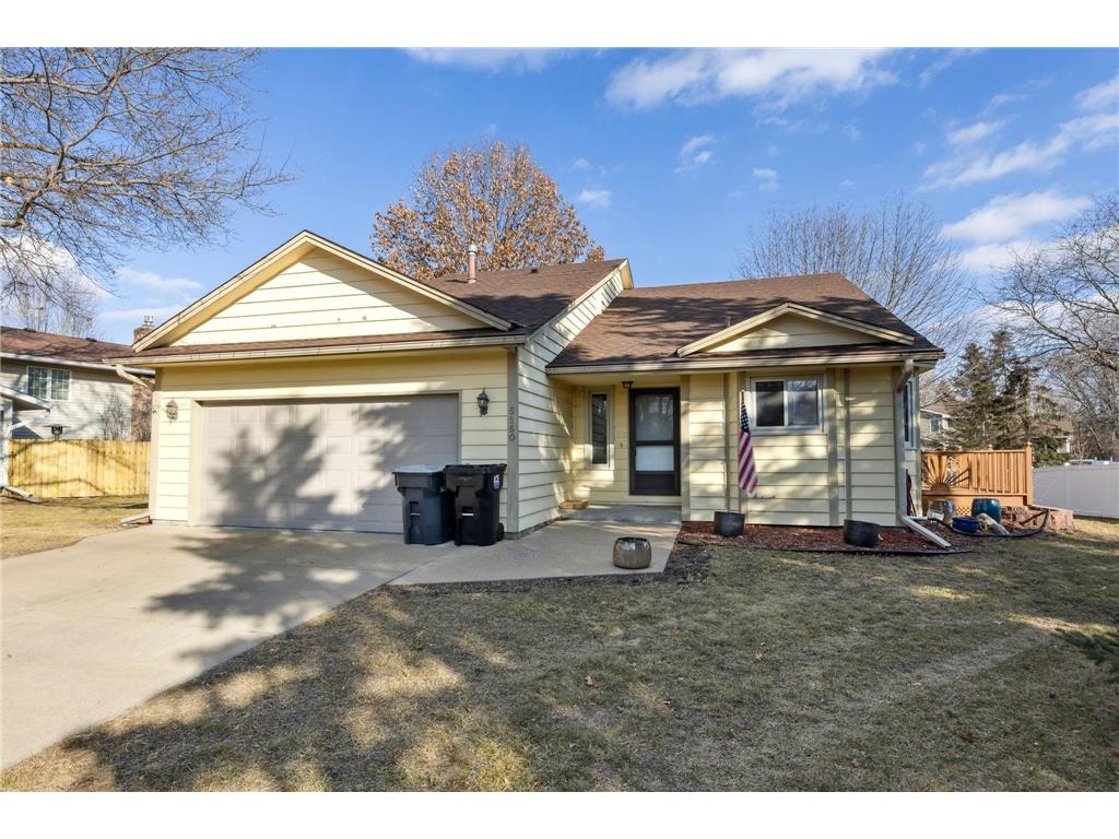 5860 Hodgson Road, Shoreview, MN, 55126 MLS 6484956 Edina Realty