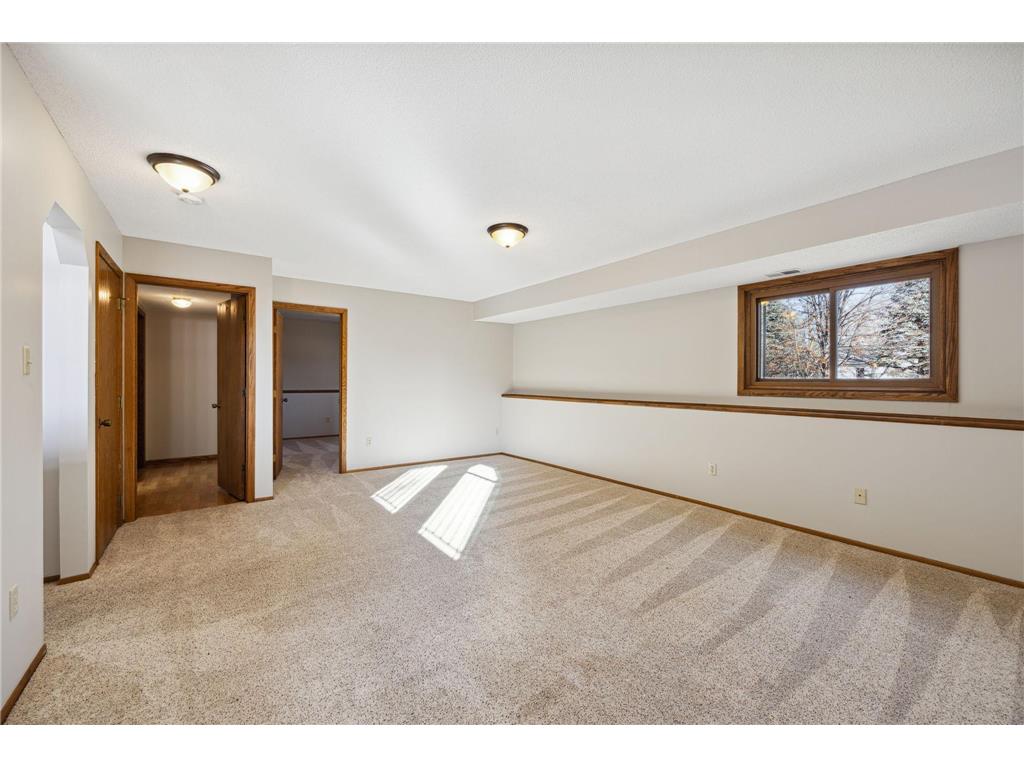 5860 Hodgson Road, Shoreview, MN, 55126 MLS 6484956 Edina Realty