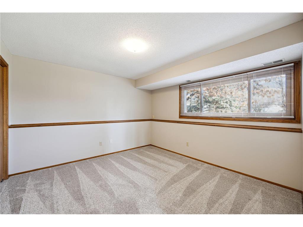 5860 Hodgson Road, Shoreview, MN, 55126 MLS 6484956 Edina Realty