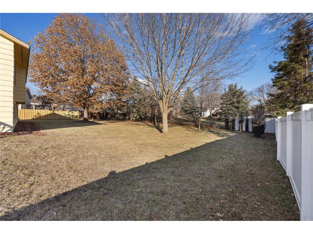 5860 Hodgson Road, Shoreview, MN, 55126 MLS 6484956 Edina Realty