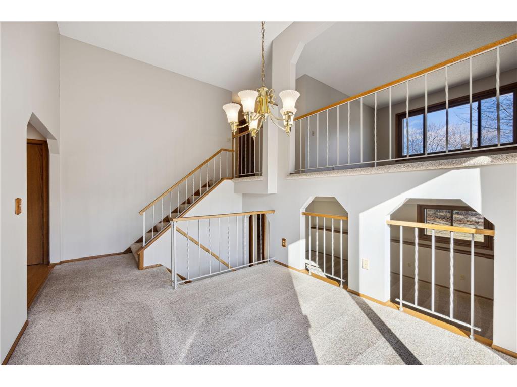 5860 Hodgson Road, Shoreview, MN, 55126 MLS 6484956 Edina Realty