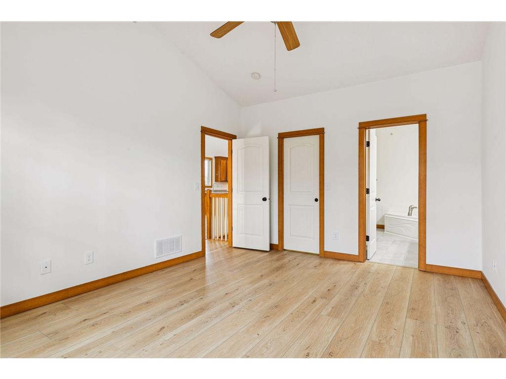 5862 Oakgreen Court N Oak Park Heights MN 55082 7020023 image13