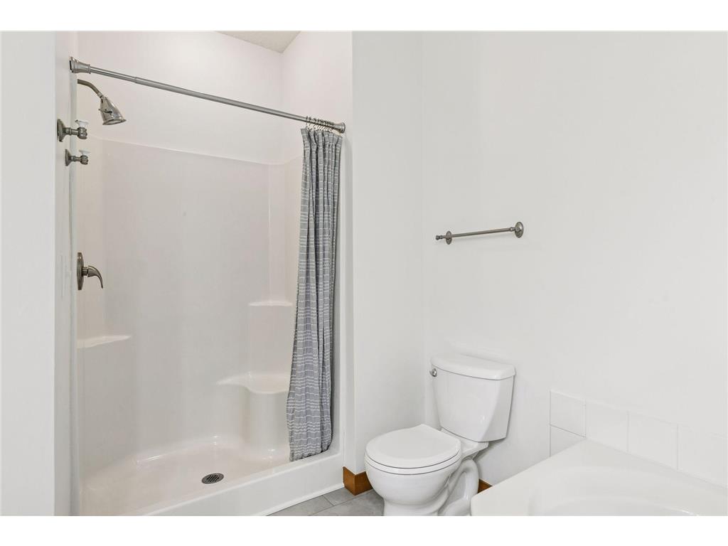 5862 Oakgreen Court N Oak Park Heights MN 55082 7020023 image16