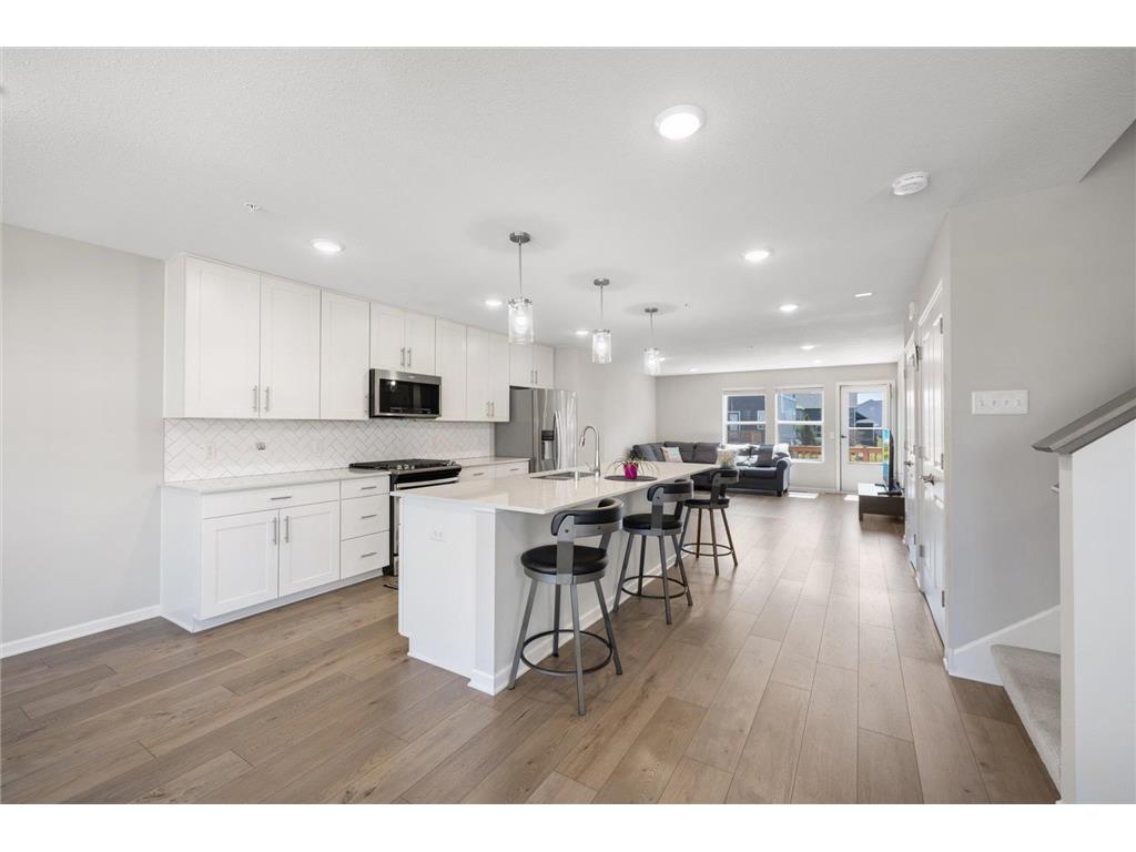 5863 156th Street W Apple Valley MN 55124 7071732 image2