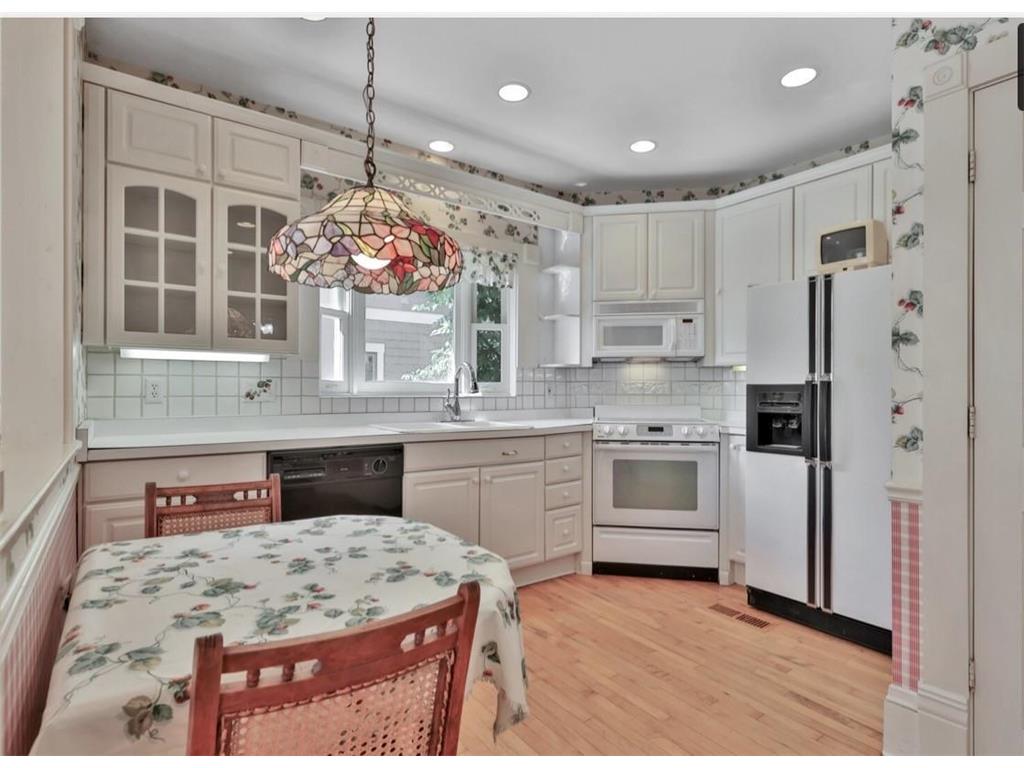 5865 Eureka Road Shorewood MN 55331 7088950 image19