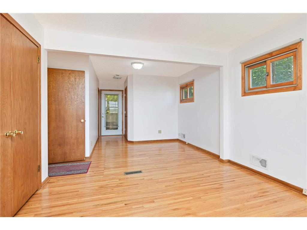 5867 Central Avenue NE Fridley MN 55432 - West Moore 7039939 image15