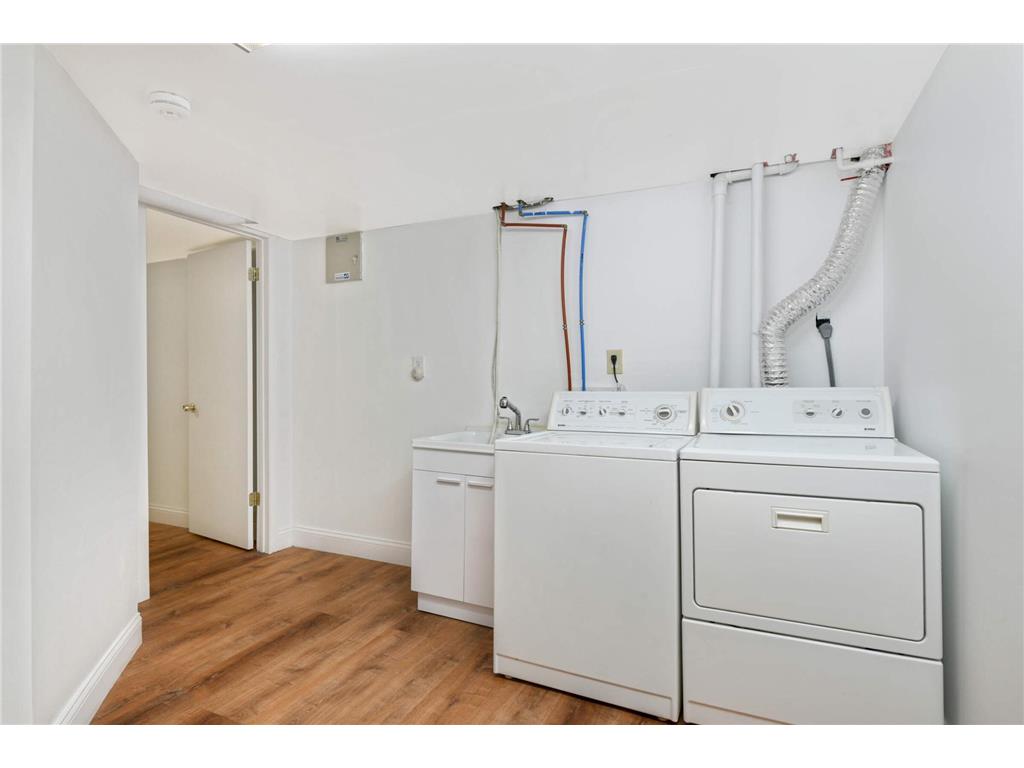 5867 Central Avenue NE Fridley MN 55432 - West Moore 7039939 image20