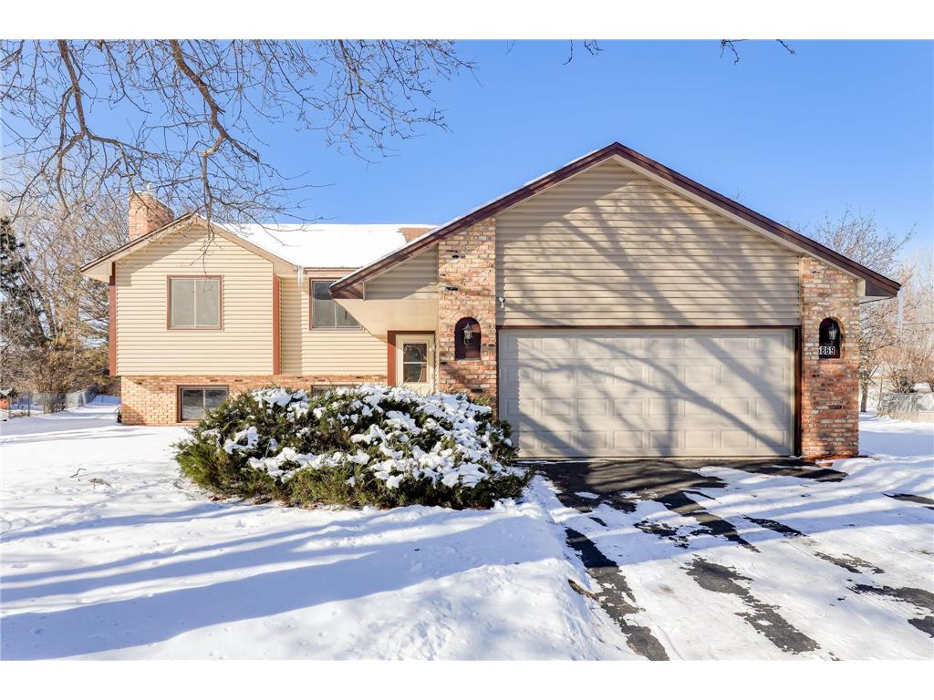 5869 Ridge Creek Road Shoreview MN 55126 6670022 image1