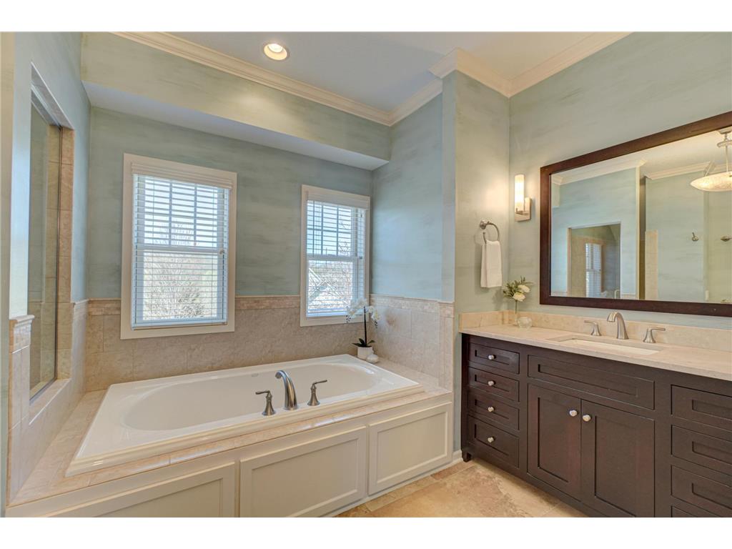 587 Lake Ridge Drive Shoreview MN 55126 7045172 image24