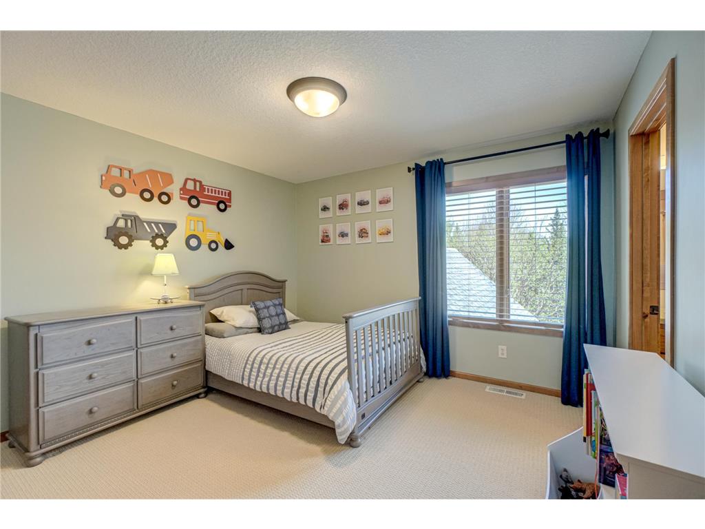 587 Lake Ridge Drive Shoreview MN 55126 7045172 image27