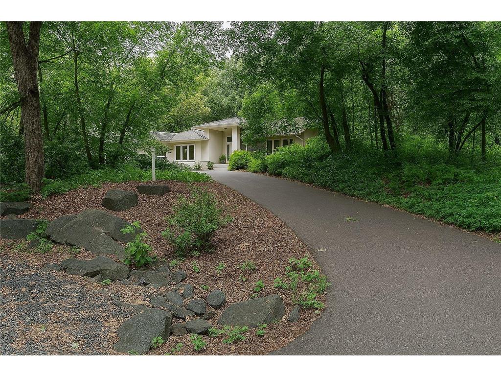 5870 Blackberry Bridge Path Inver Grove Heights MN 55076 6819104 image2