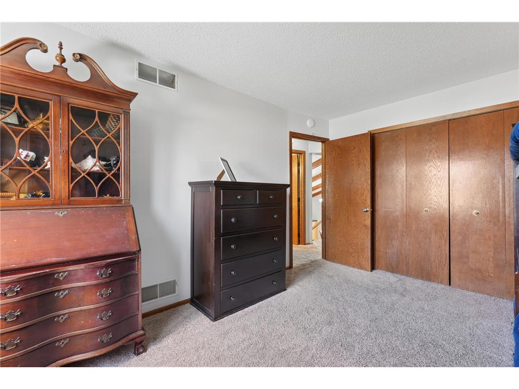 5870 Daniel Court Shoreview MN 55126 7065779 image17