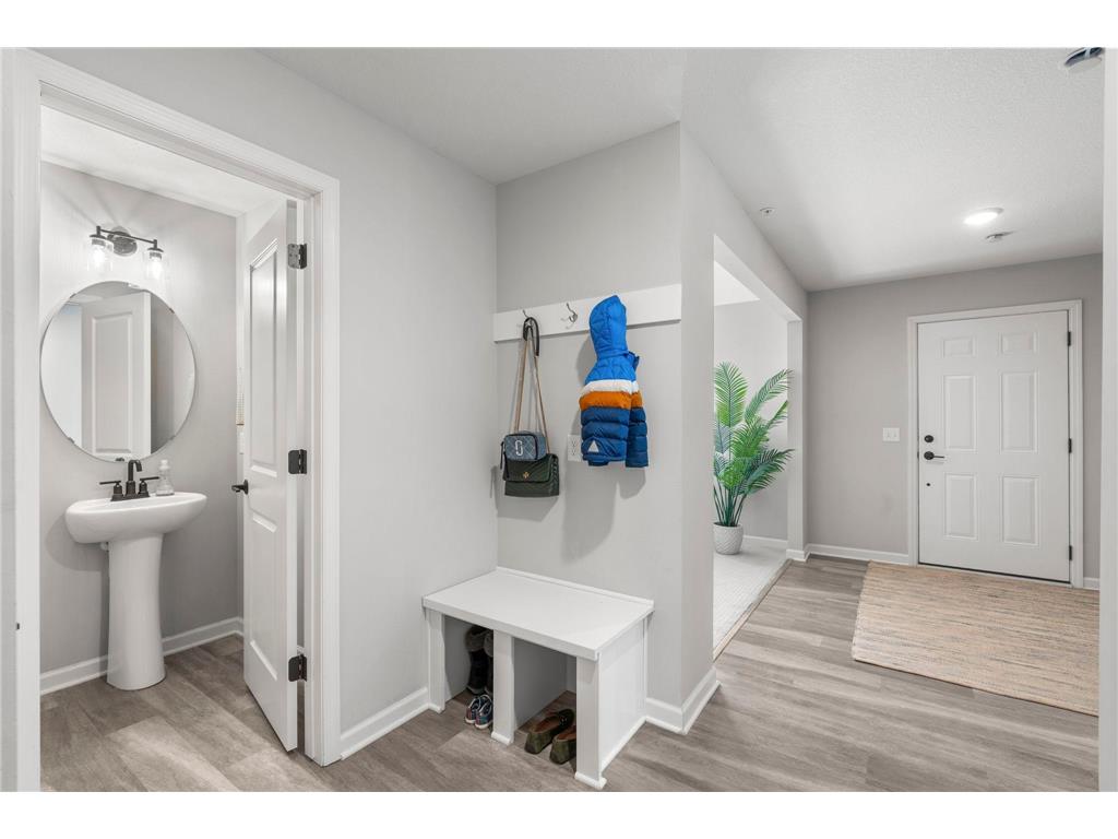 5872 156th Way Apple Valley MN 55124 7078028 image7