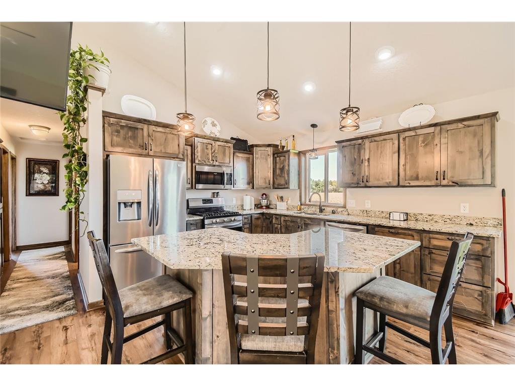 5872 375th Street North Branch MN 55056 6611293 image1