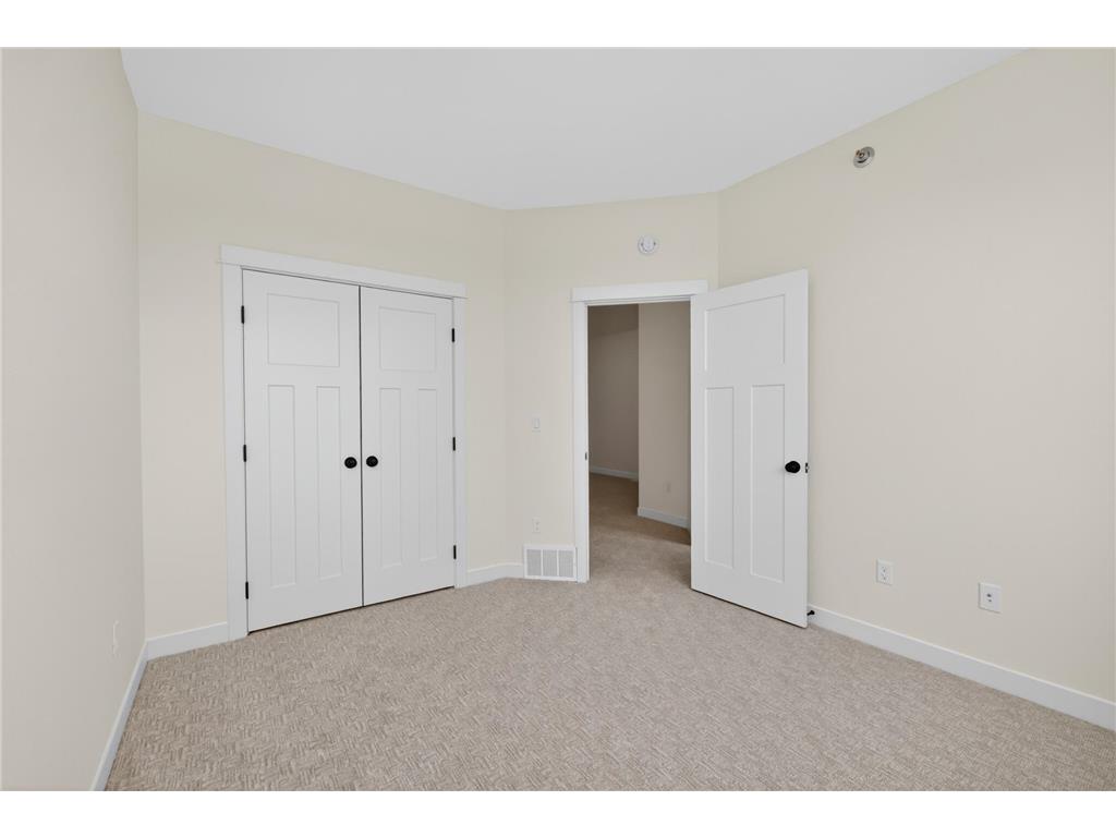 5879 41 Street S Fargo ND 58104 6762456 image12