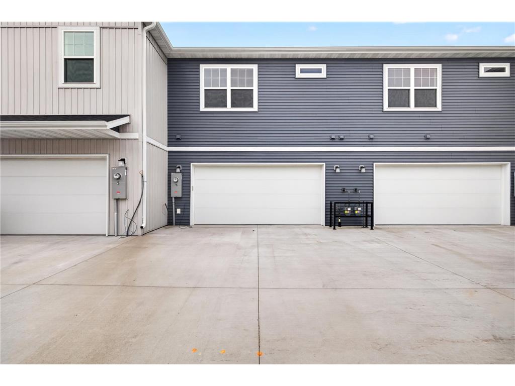 5879 41 Street S Fargo ND 58104 6762456 image21