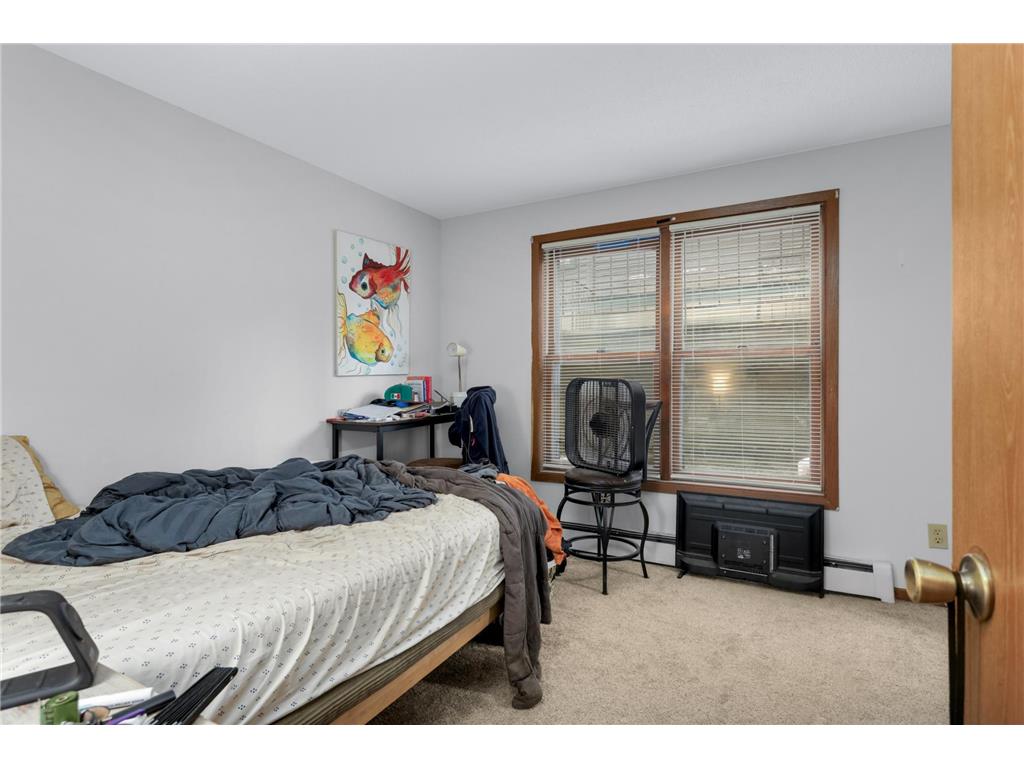588 Selby Avenue Saint Paul MN 55102 7109457 image12