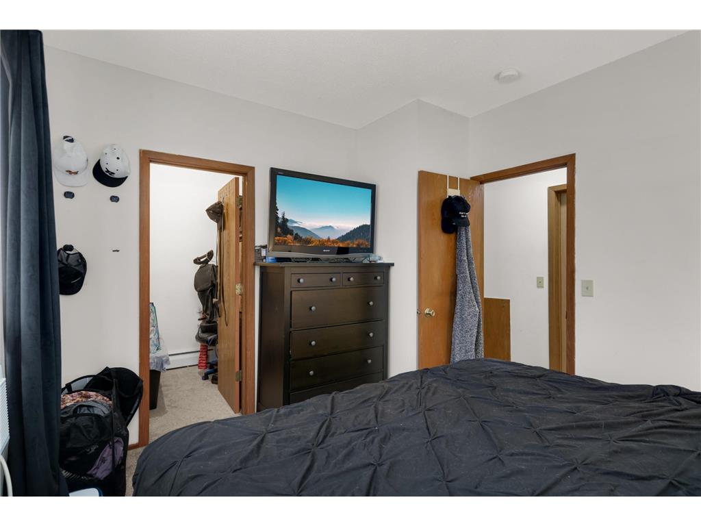 588 Selby Avenue Saint Paul MN 55102 7109457 image20