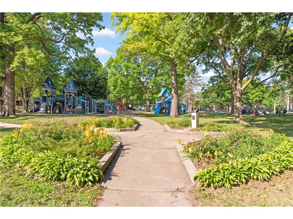 588 Selby Avenue Saint Paul MN 55102 7109457 image49