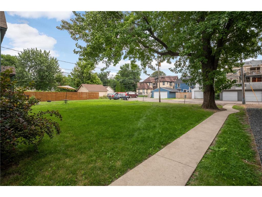588 Selby Avenue Saint Paul MN 55102 7109457 image5