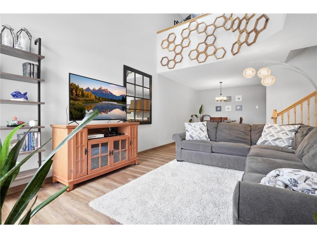 588 Spruce Drive Hudson WI 54016 7018446 image1