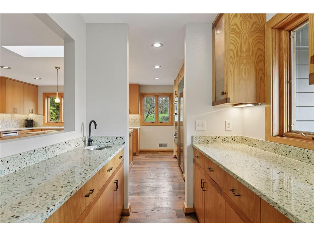 5880 Boulder Bridge Lane Shorewood MN 55331 - Lake Minnetonka 6805988 image16