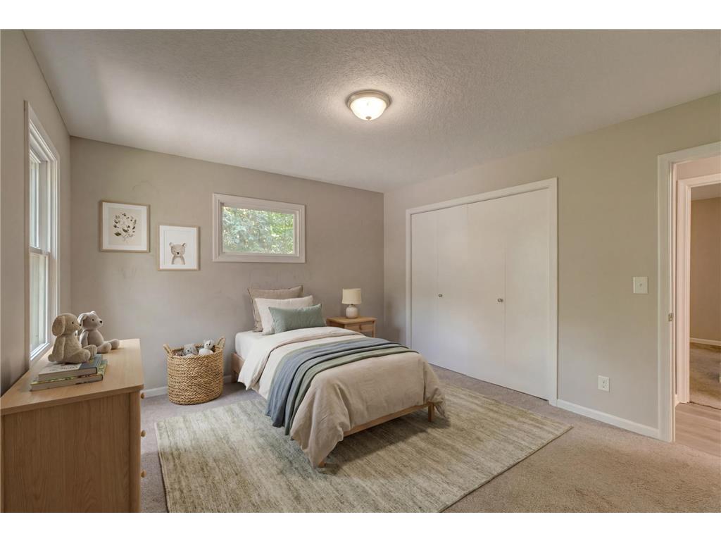 5881 Lexington Avenue N Shoreview MN 55126 7070233 image9