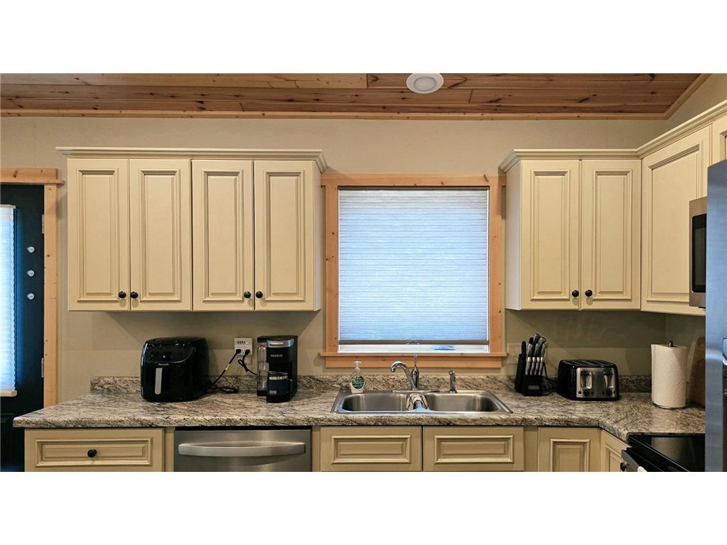 5882 Lakeshore Lane NW Cass Lake MN 56633 - Cass Lake 7083788 image12
