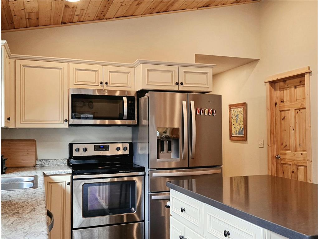 5882 Lakeshore Lane NW Cass Lake MN 56633 - Cass Lake 7083788 image13