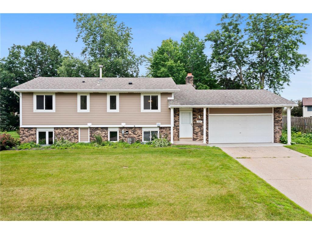 5884 139th Street W Apple Valley MN 55124 6551872 image1
