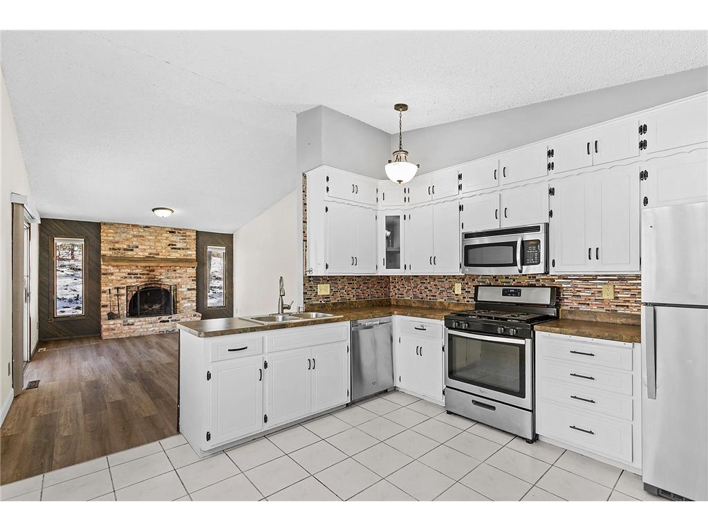 5885 Hidden Oaks Circle SE Prior Lake MN 55372 7014767 image1