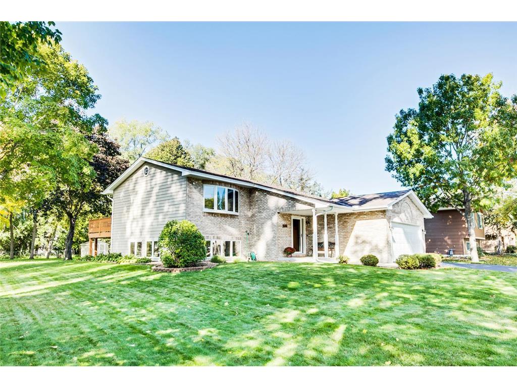 5885 Kitkerry Court N Shoreview MN 55126 6458604 image1