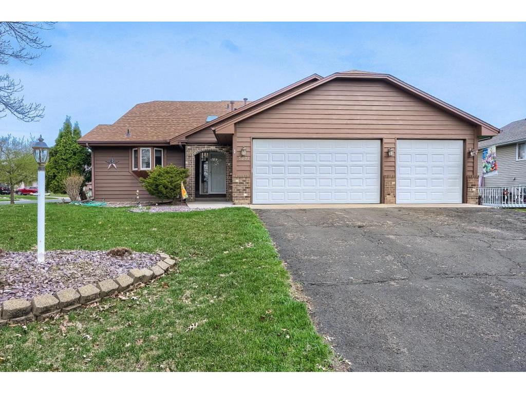 5887 144th Street W Apple Valley MN 55124 7051681 image1