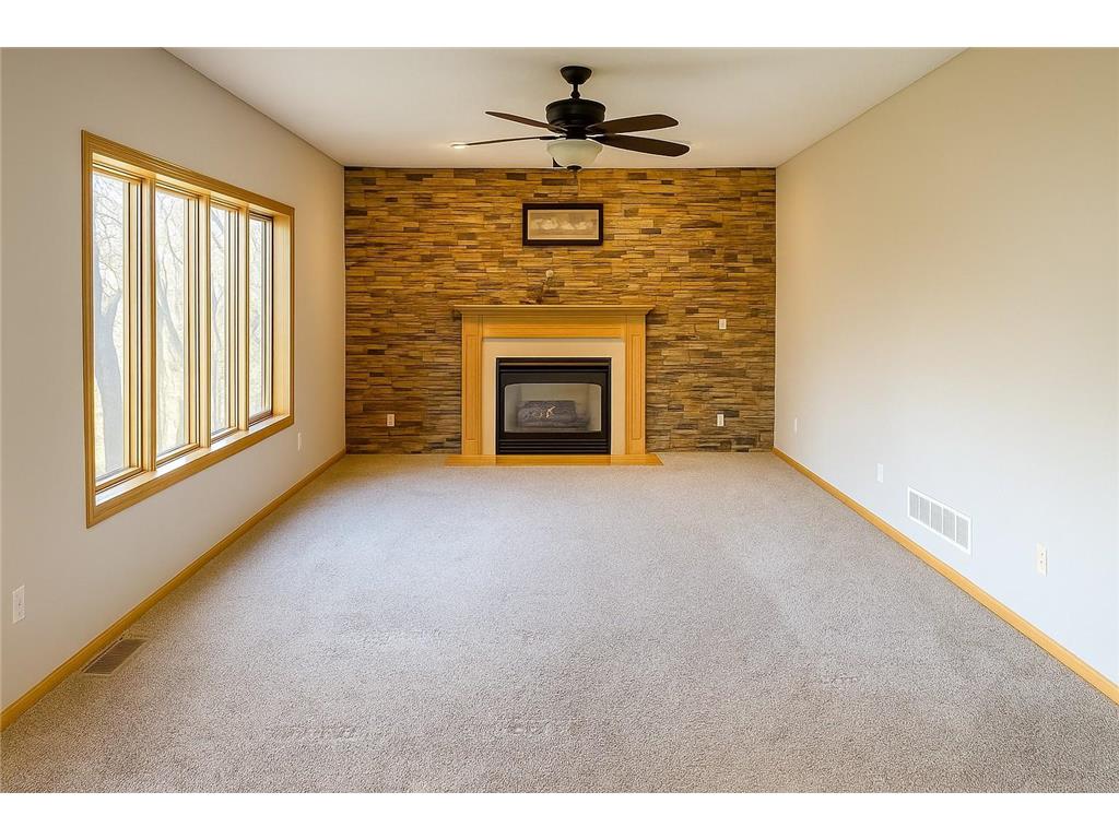 5887 Blackberry Bridge Path Inver Grove Heights MN 55076 6816917 image10