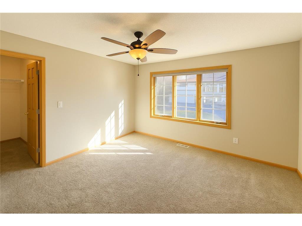 5887 Blackberry Bridge Path Inver Grove Heights MN 55076 6816917 image19