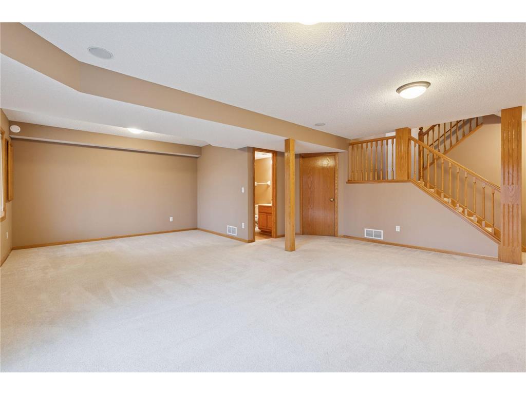 589 Crane Creek Lane Eagan MN 55121 6822100 image24