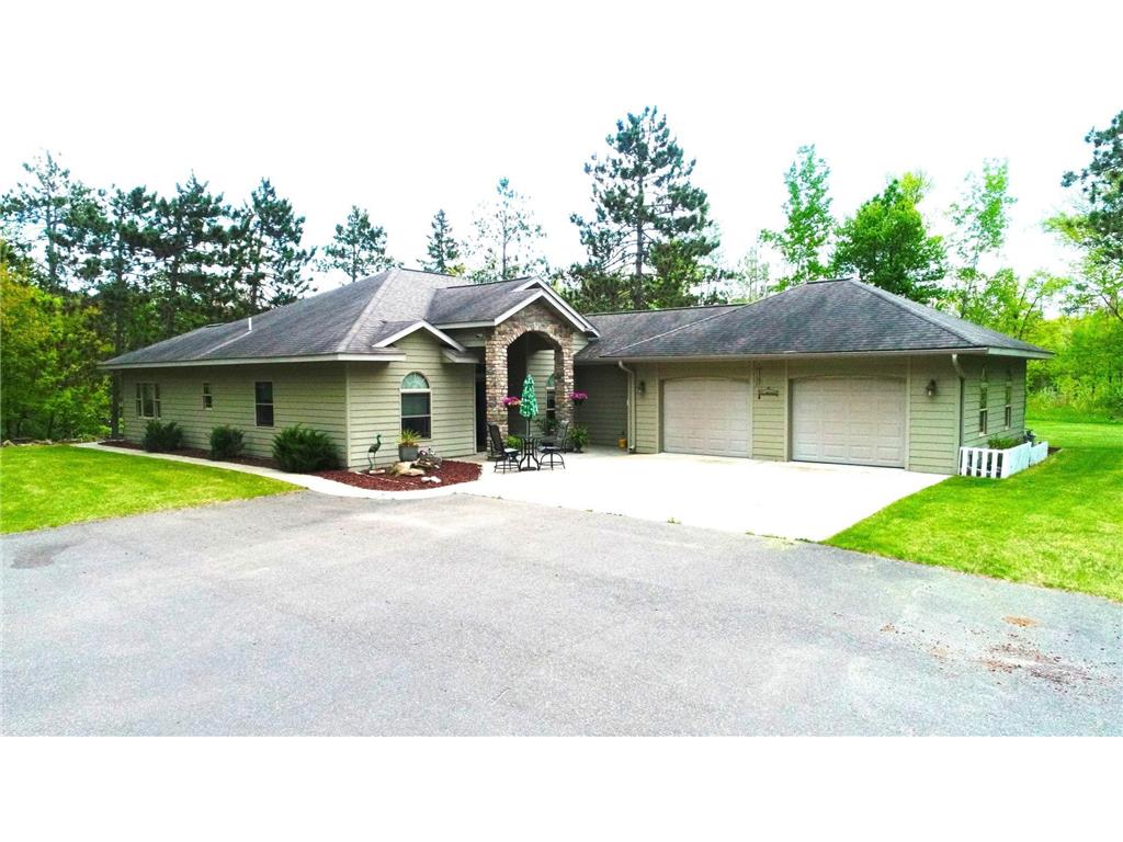 58950 State Hwy 23 Sandstone MN 55072 - Wolf 6731906 image1