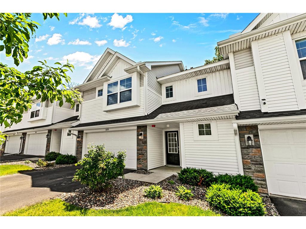 5899 Moonlight Way NE Prior Lake MN 55372 7094728 image1